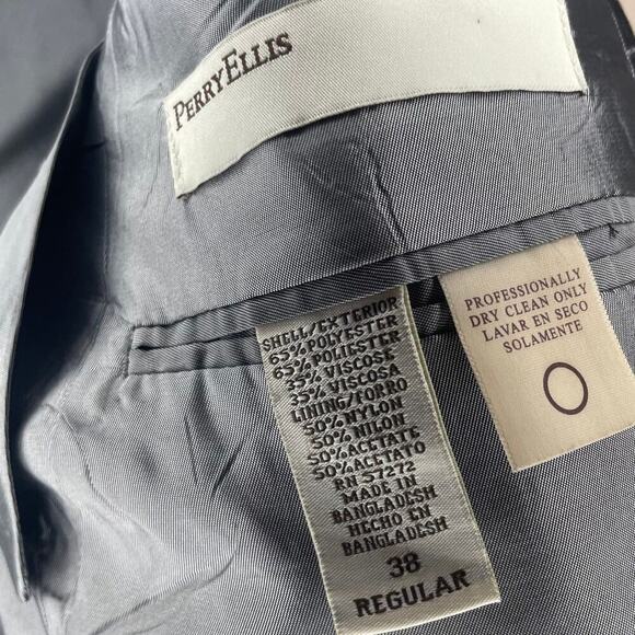 Perry Ellis Three Button Double Vent Suit Jacket Blazer Sport Coat Size 38R - Picture 3 of 4